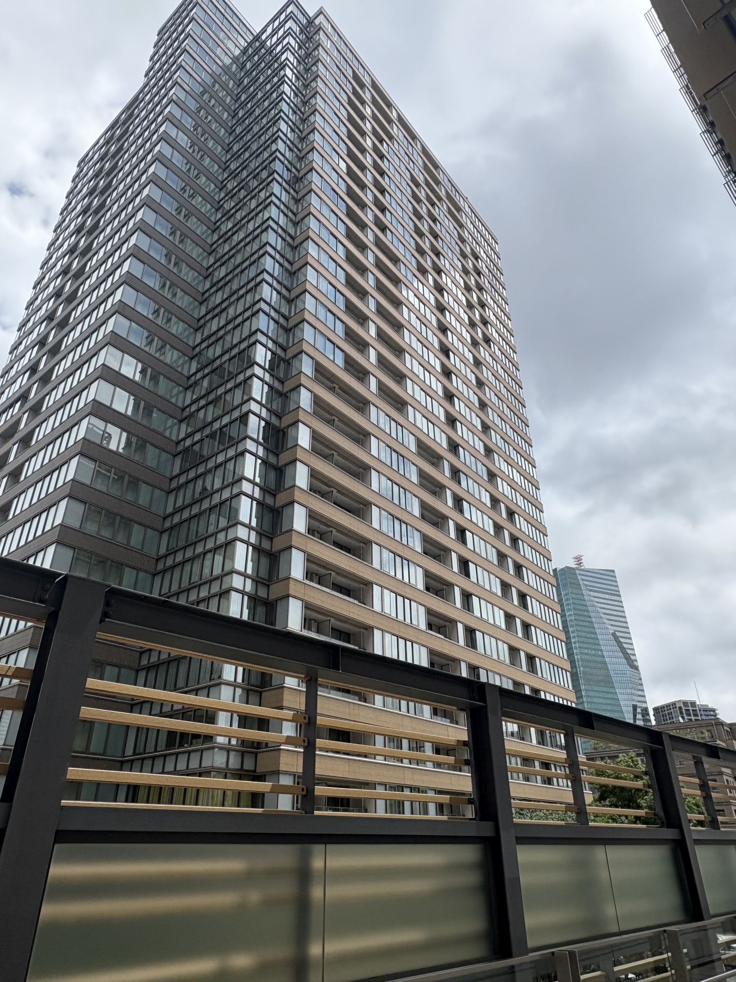 東京港区のビル　