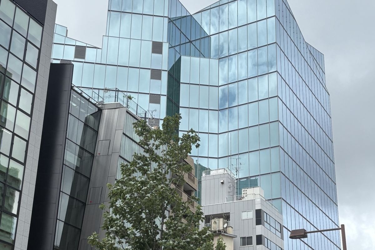 東京都心のオフィスビル